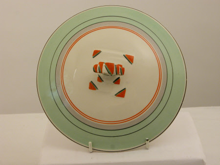 Vegetable dish lid