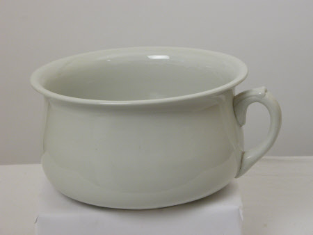 Chamber pot