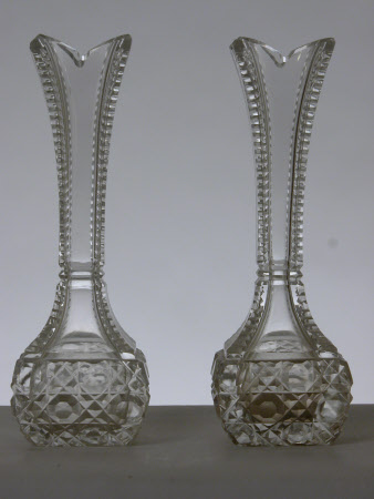 Bud vase