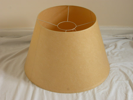 Standard lamp shade