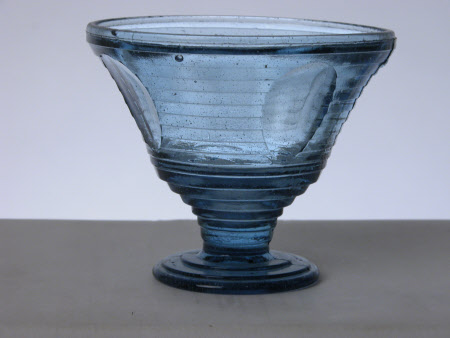 Sundae dish