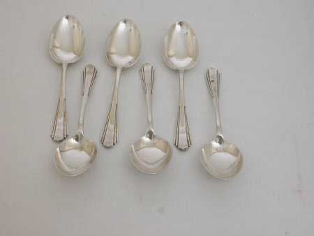 Dessert spoon