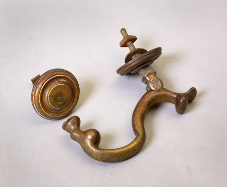 Knocker