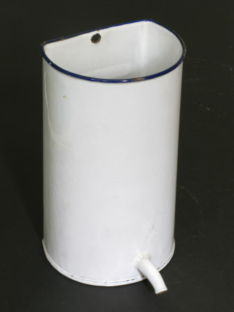 Water pot