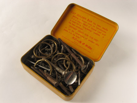 Miscellaneous metal items