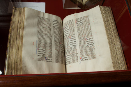 [Magna glosatura on the Psalms].