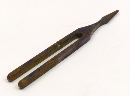 Tuning fork