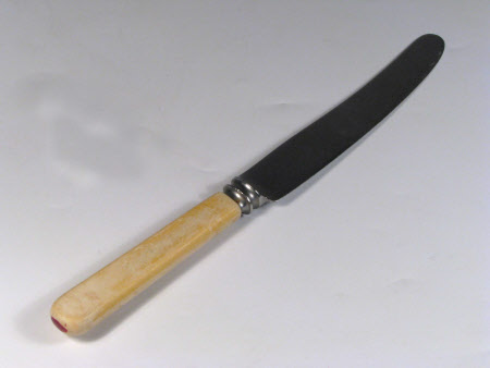 Knife