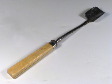 Cheese scoop