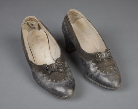 Ladies shoe
