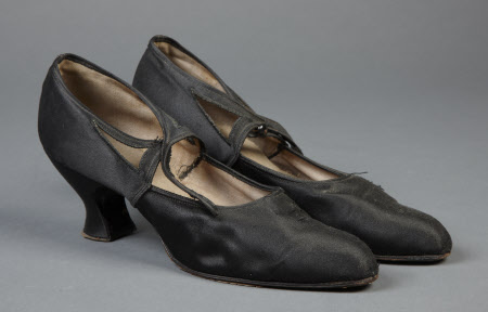 Ladies shoe