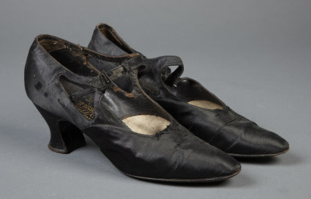 Ladies shoe