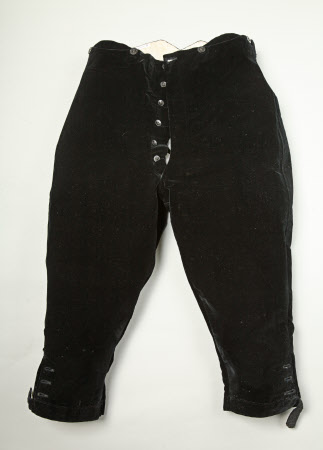 Knee breeches