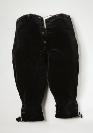 Knee breeches
