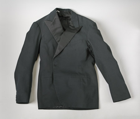 Dinner jacket
