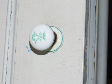 Shutter knob