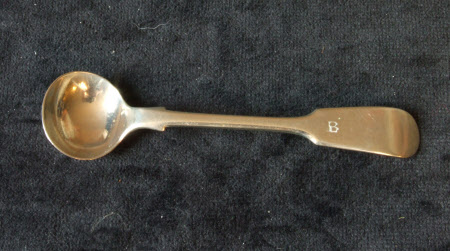 Mustard spoon
