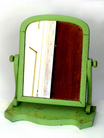 Dressing mirror