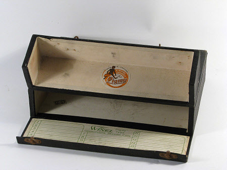 Gramophone record case