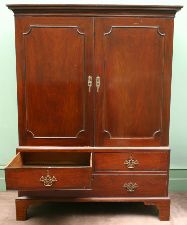 Linen press