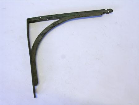 Shelf bracket