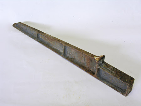 Shelf bracket