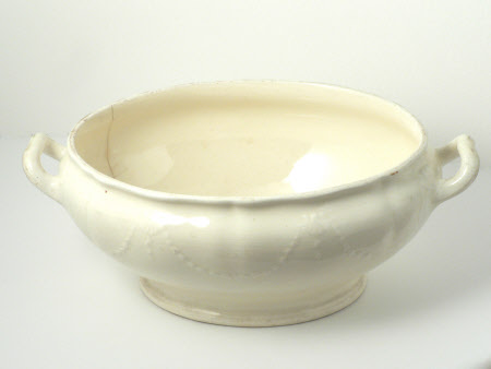 Serving bowl