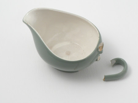 Sauce boat