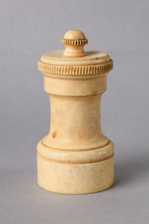 Pepper mill
