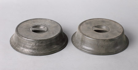 Plate cover