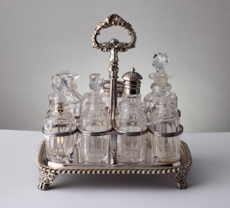 Cruet set