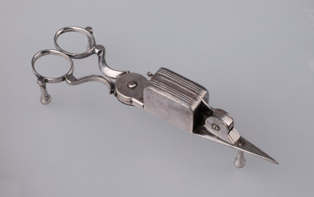 Candle snuffer