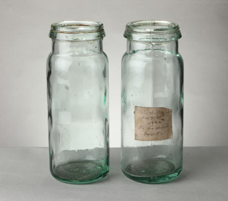 Preserving jar