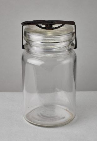 Preserving jar
