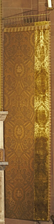 Side hanging