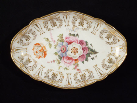 Oval dish