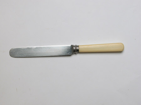 Knife