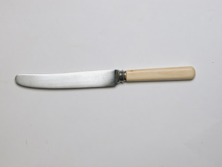 Knife