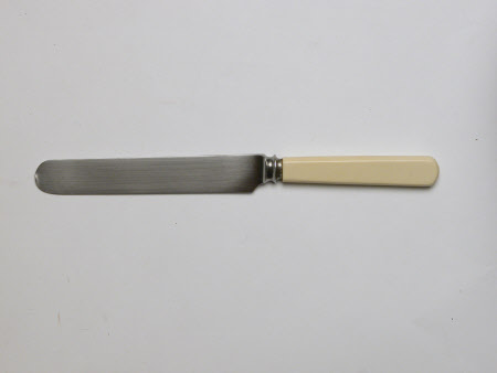Knife