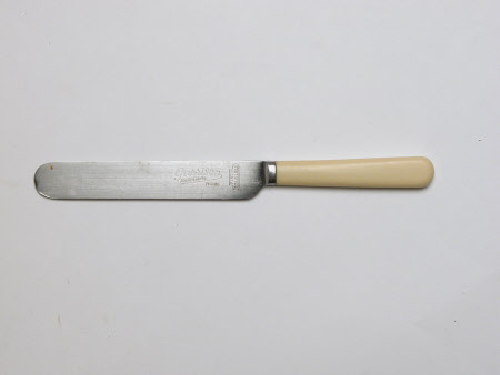 Knife