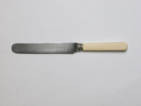 Knife