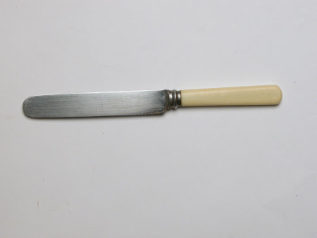 Knife