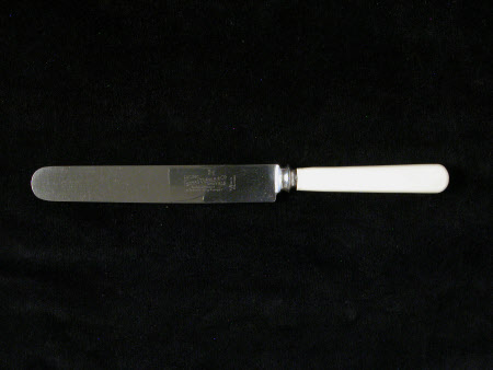 Knife