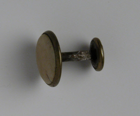 Collar stud