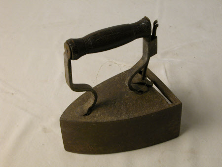 Box iron