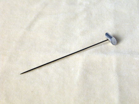 Hat pin