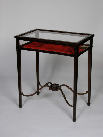 Display table