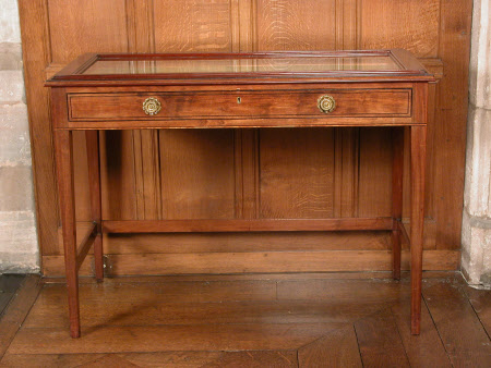 Display table