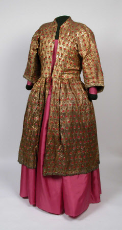 Robe 1183952 | National Trust Collections