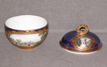 Cup